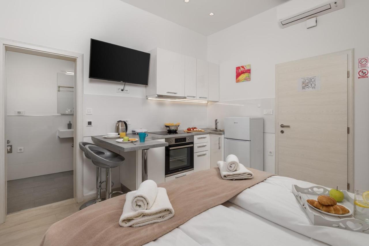 Lux Apartments Rijeka Eksteriør bilde