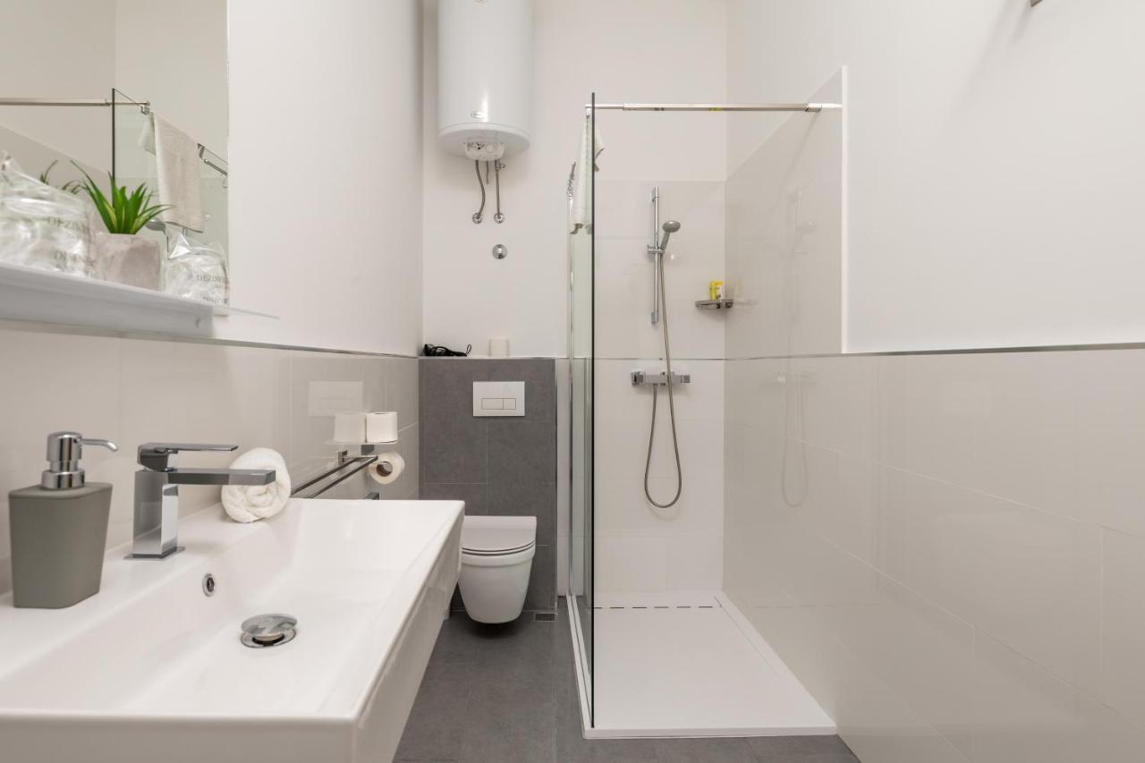 Lux Apartments Rijeka Eksteriør bilde