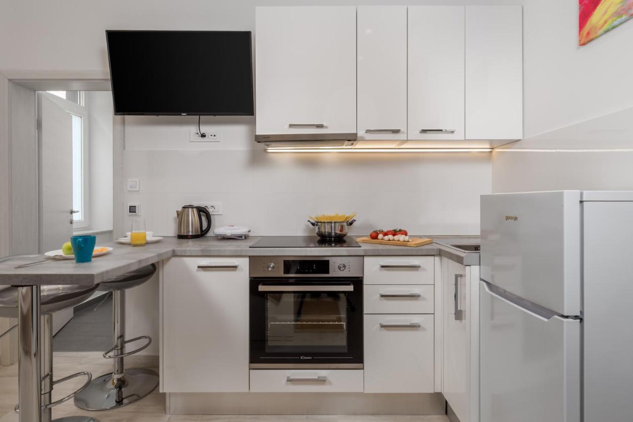 Lux Apartments Rijeka Eksteriør bilde